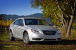 Chrysler 200 2011 года